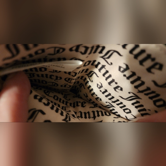 Juicy Couture Black Quilted Wallet - Picture 5 of 9